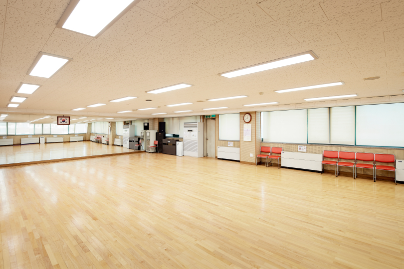 센터소개 -   청담동복합문화센터 체육교실 사진1