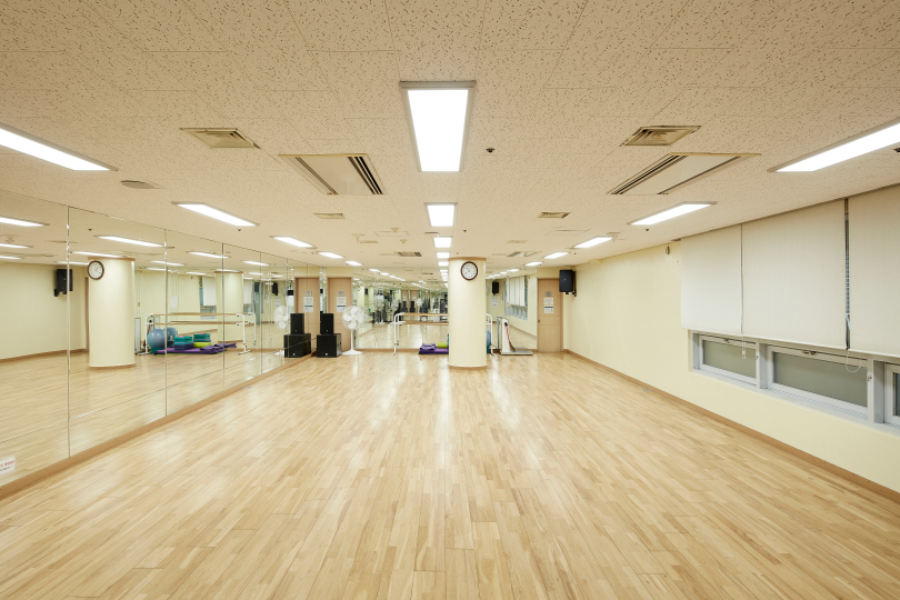 센터소개 -   대치4동복합문화센터 체육교실 사진1